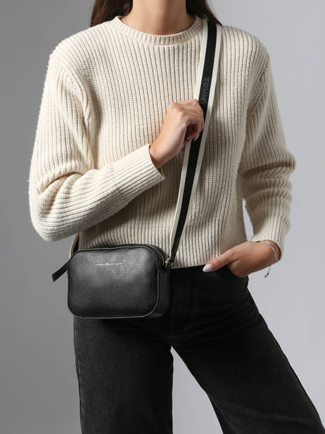 Shoulder Bag Th Logotape Polyurethane Tommy hilfiger Black th logotape AW17450 other view 1